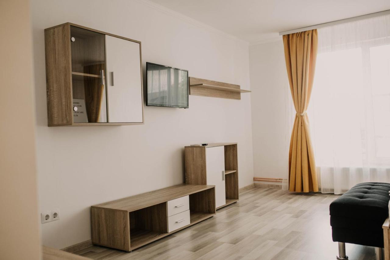 Paulaapartment&Rooms Oradea Exterior foto